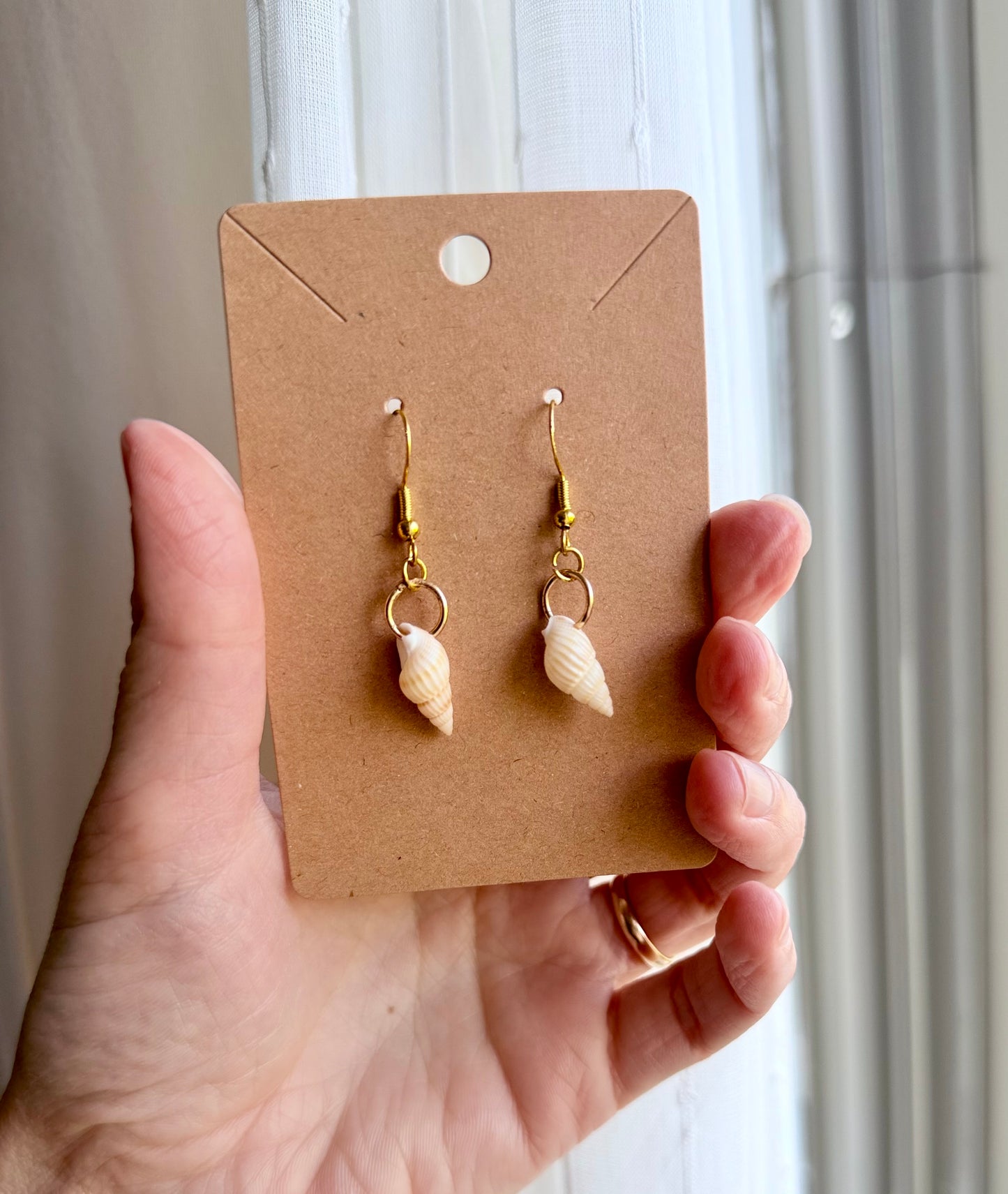Beach Shell | Conch Seashell | Dangle Earrings | Summer Earrings