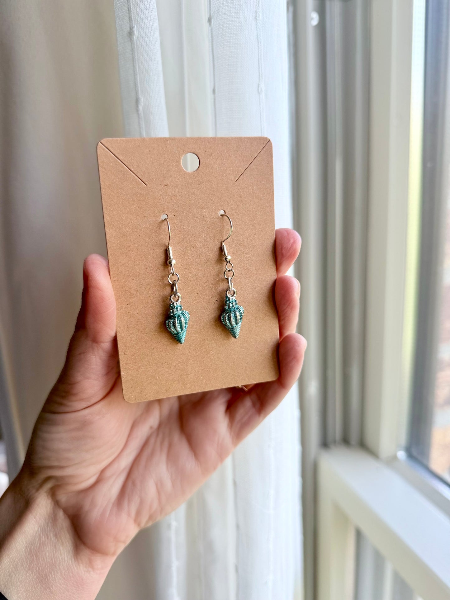 Beach Shell | Conch Seashell | Dangle Earrings | Summer Earrings